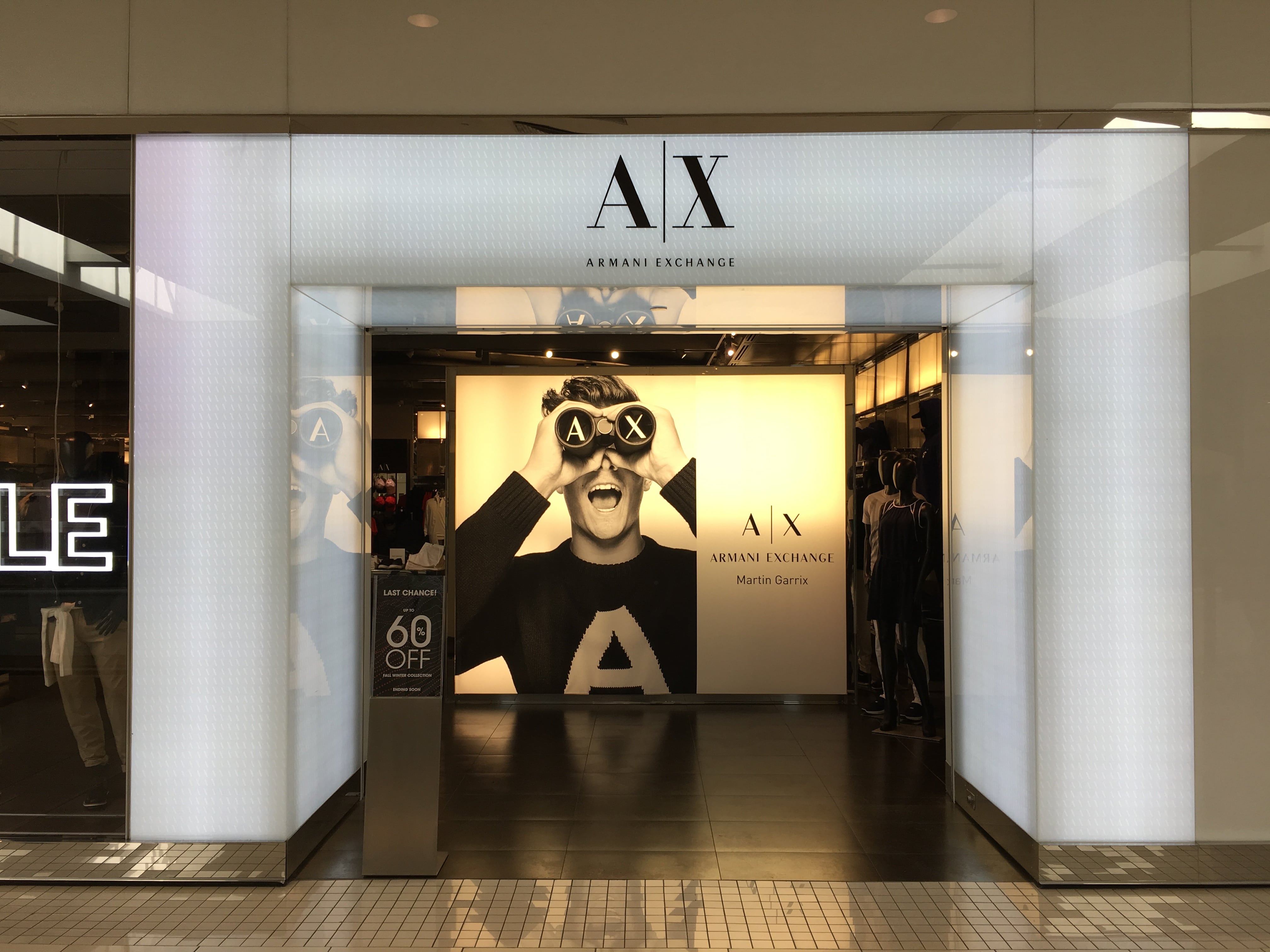difference between armani exchange and armani jeans